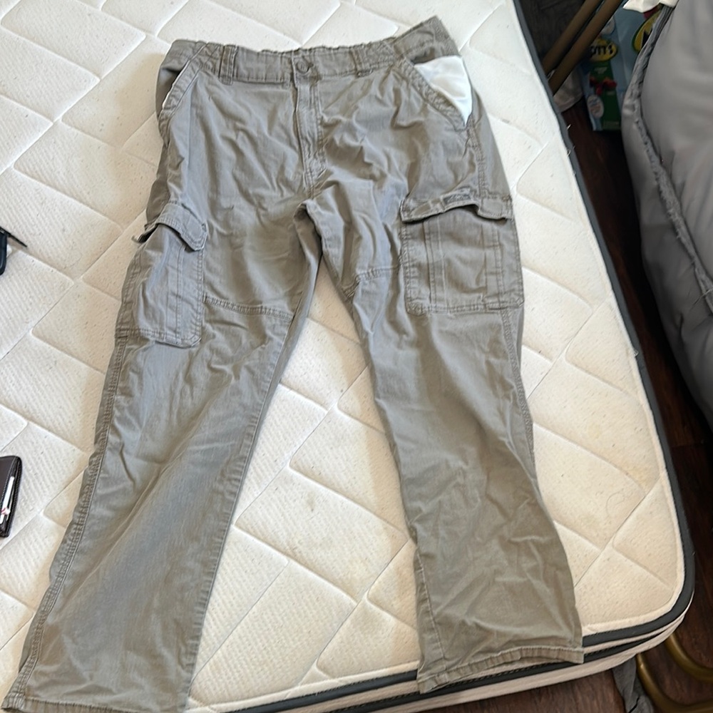 Wrangler Men's Cargo Pants - Gray